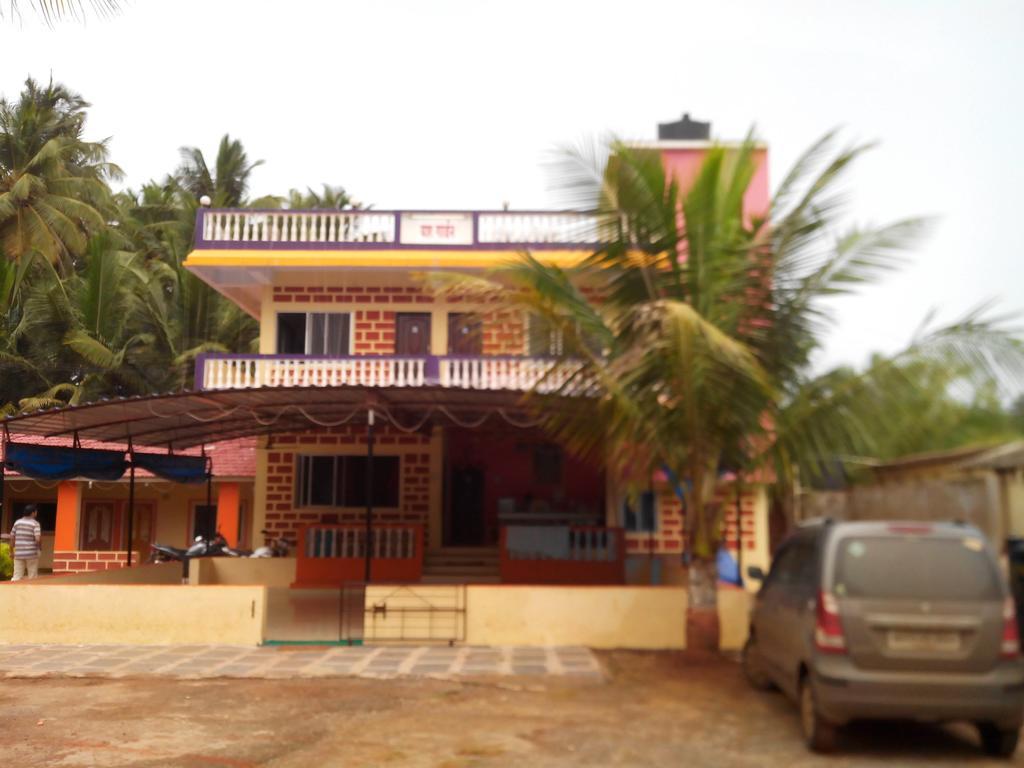 Yash Garden Residency Hotell Ganpatipule Eksteriør bilde