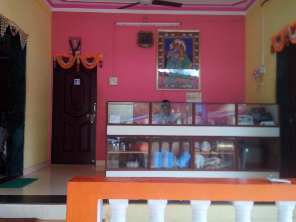 Yash Garden Residency Hotell Ganpatipule Eksteriør bilde