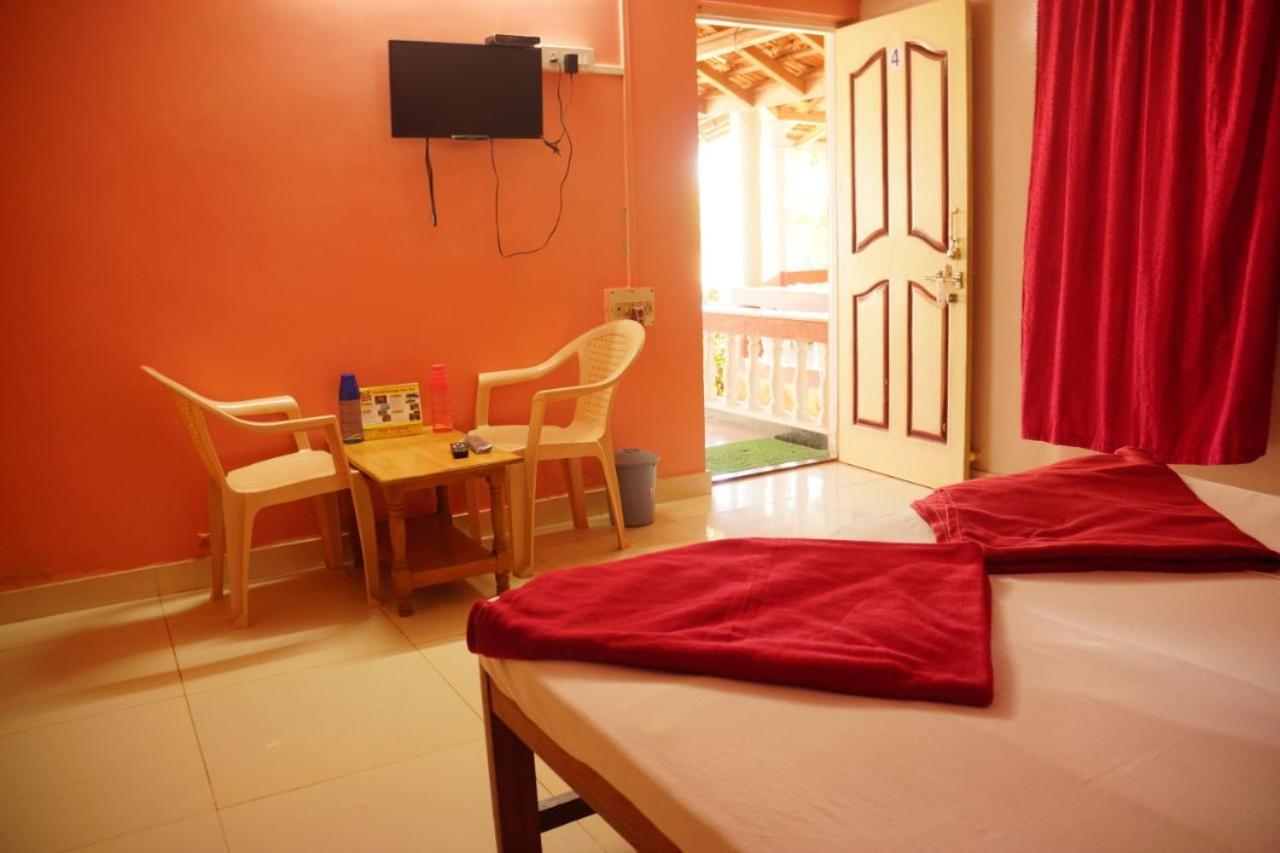 Yash Garden Residency Hotell Ganpatipule Eksteriør bilde